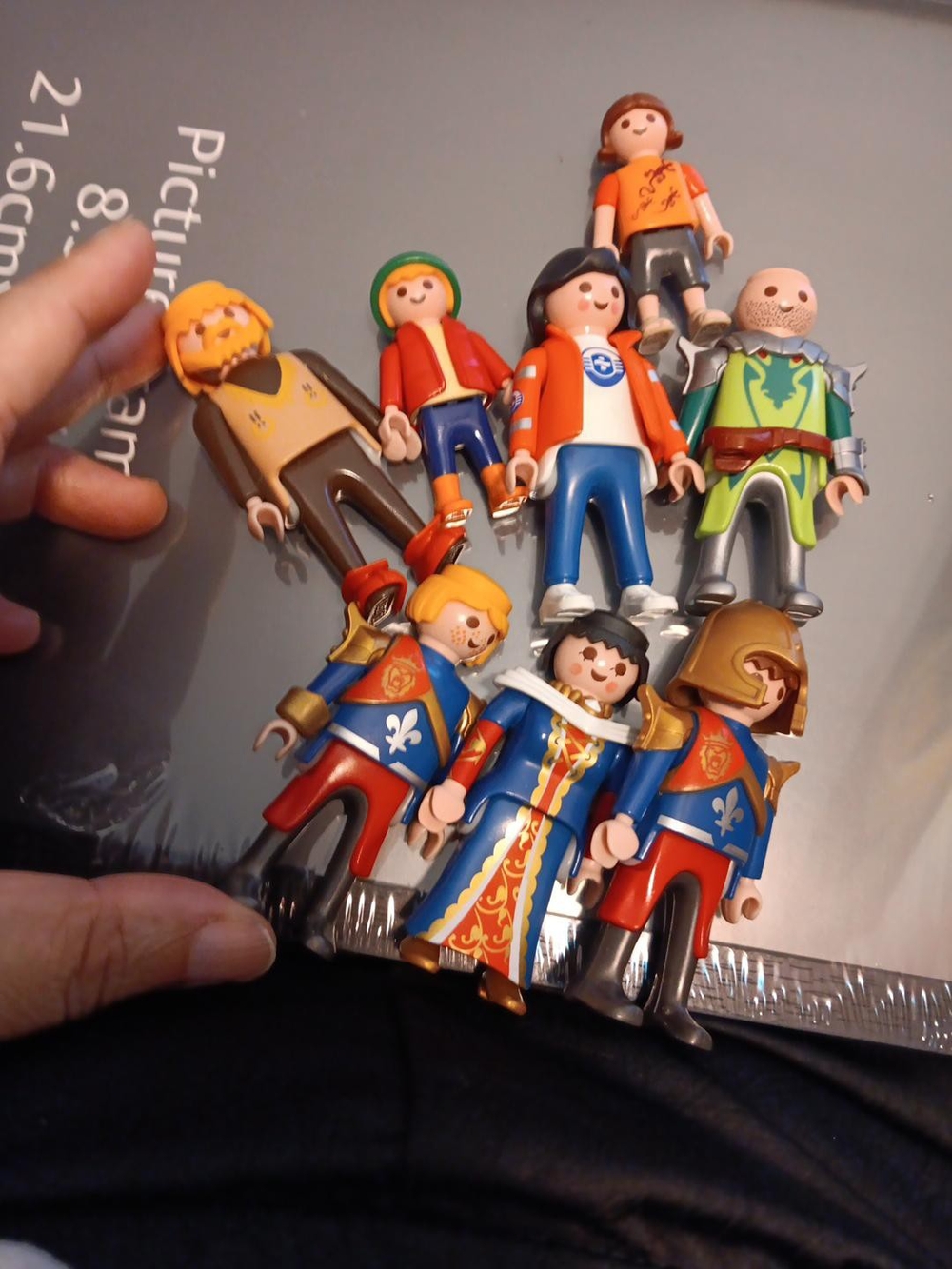 Playmobil-Style Assorted Kids Figures Set - Blue & Red